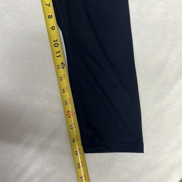 Z by Zella Black leggings Size Medium . (B7) - Picture 4 of 7